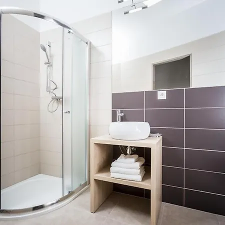 Hotell Kampus Palace