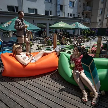 Kampus Palace 酒店