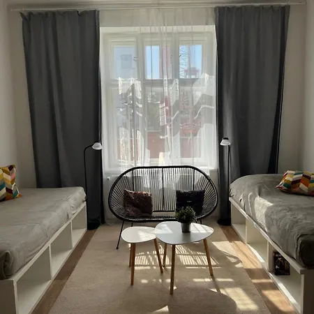 酒店 Kampus Palace 俄斯特拉发