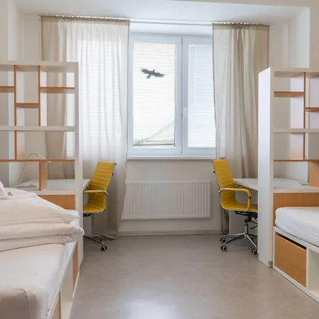 Hotell Kampus Palace 3*