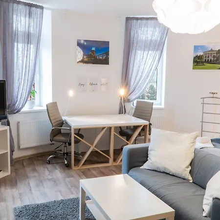 酒店 Kampus Palace 俄斯特拉发