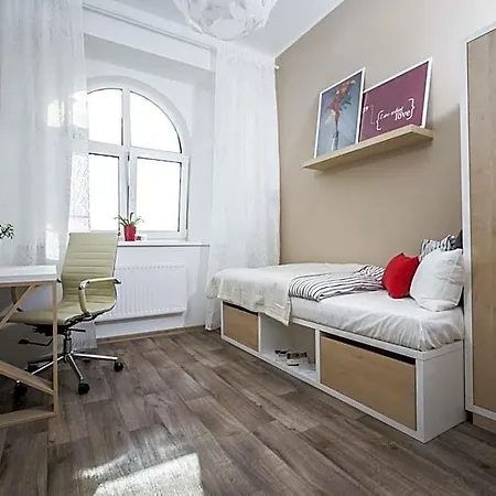 Kampus Palace 3*