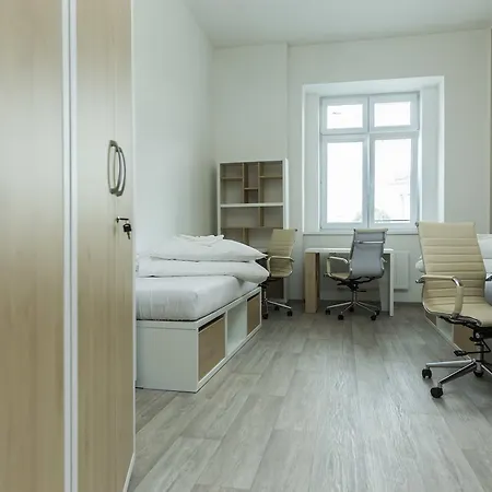 Kampus Palace Отель