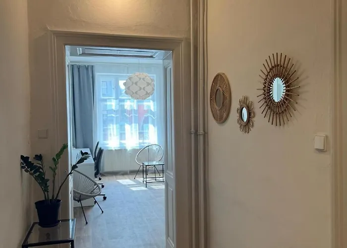 호텔 Kampus Palace 3*